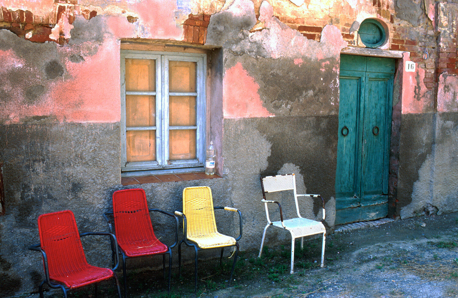 Leah Abrahams (MA) <br><em>Ghost Town in Tucany</em>
