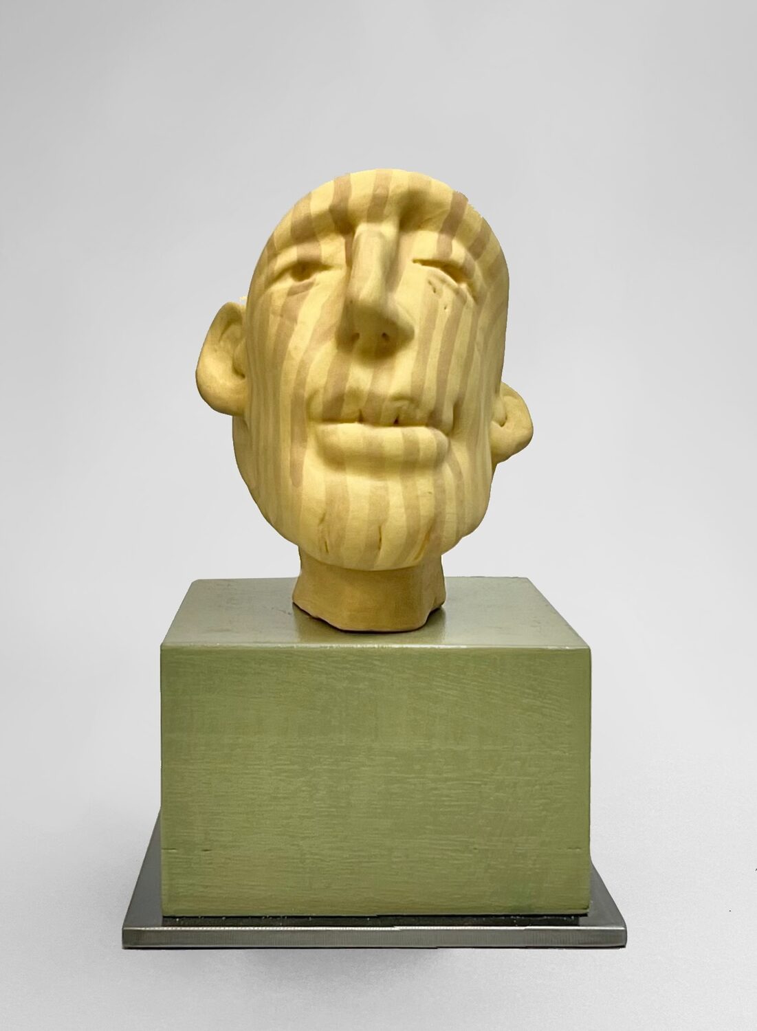 Lee Hutt (MA)<br><em>Yellow Striped Head</em>